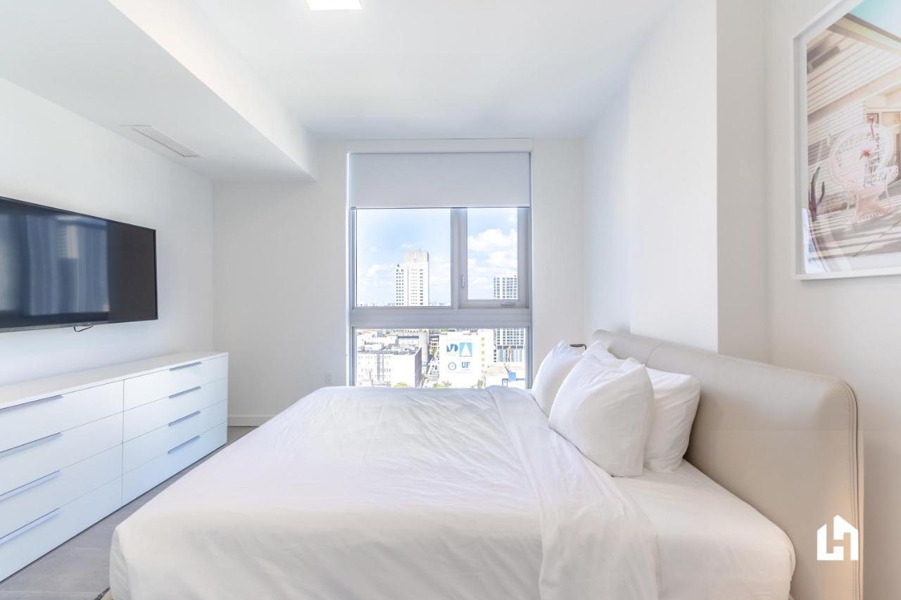 Downtown Miami Condos By Lua Host Exterior photo