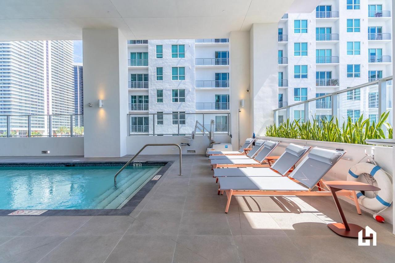 Downtown Miami Condos By Lua Host Exterior photo