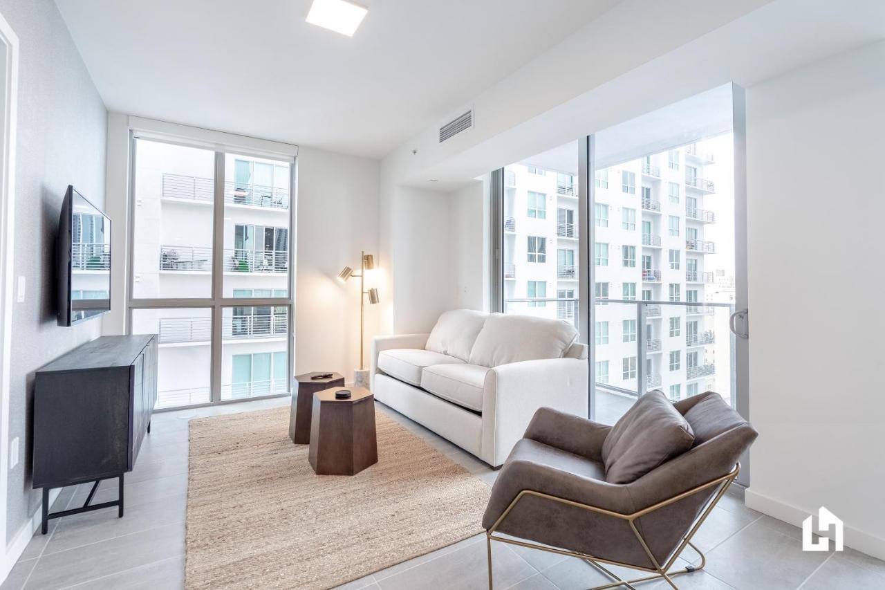 Downtown Miami Condos By Lua Host Exterior photo