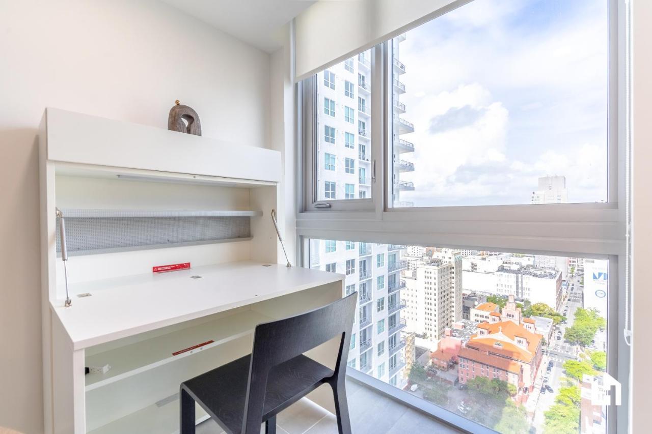 Downtown Miami Condos By Lua Host Exterior photo