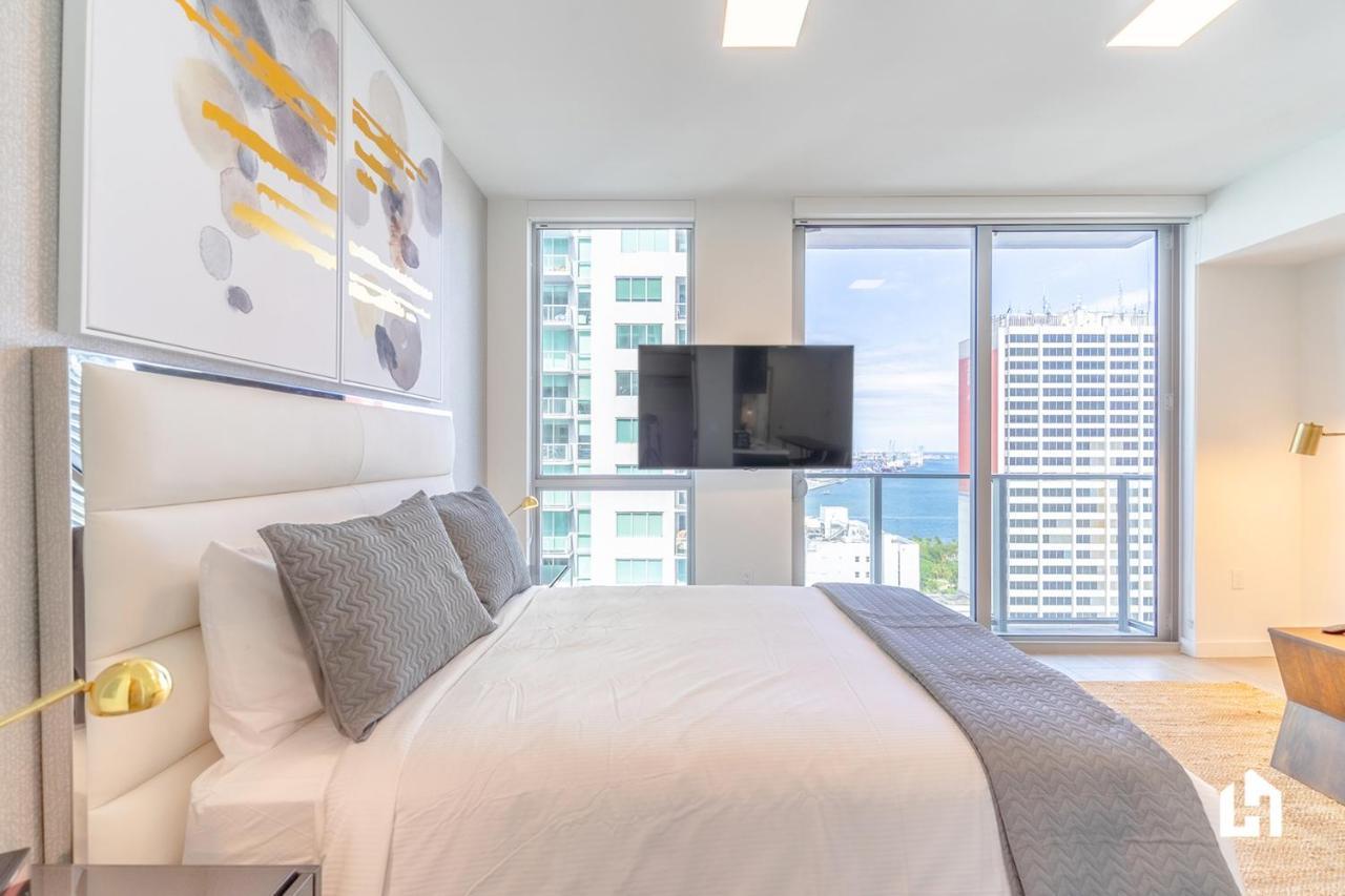 Downtown Miami Condos By Lua Host Exterior photo