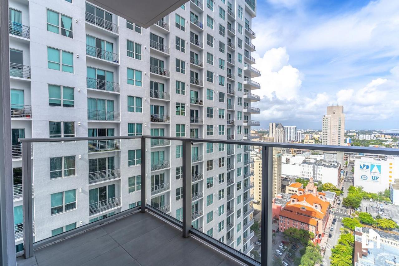 Downtown Miami Condos By Lua Host Exterior photo