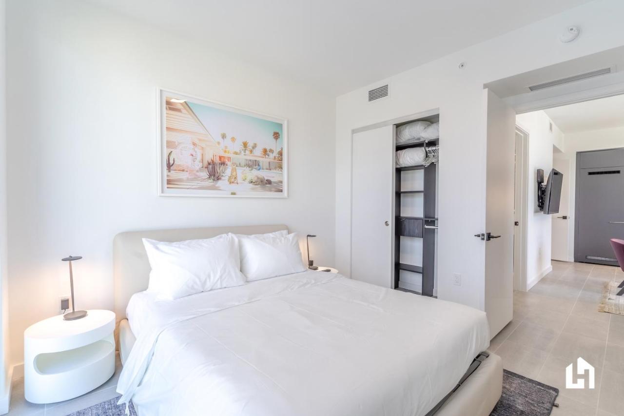 Downtown Miami Condos By Lua Host Exterior photo