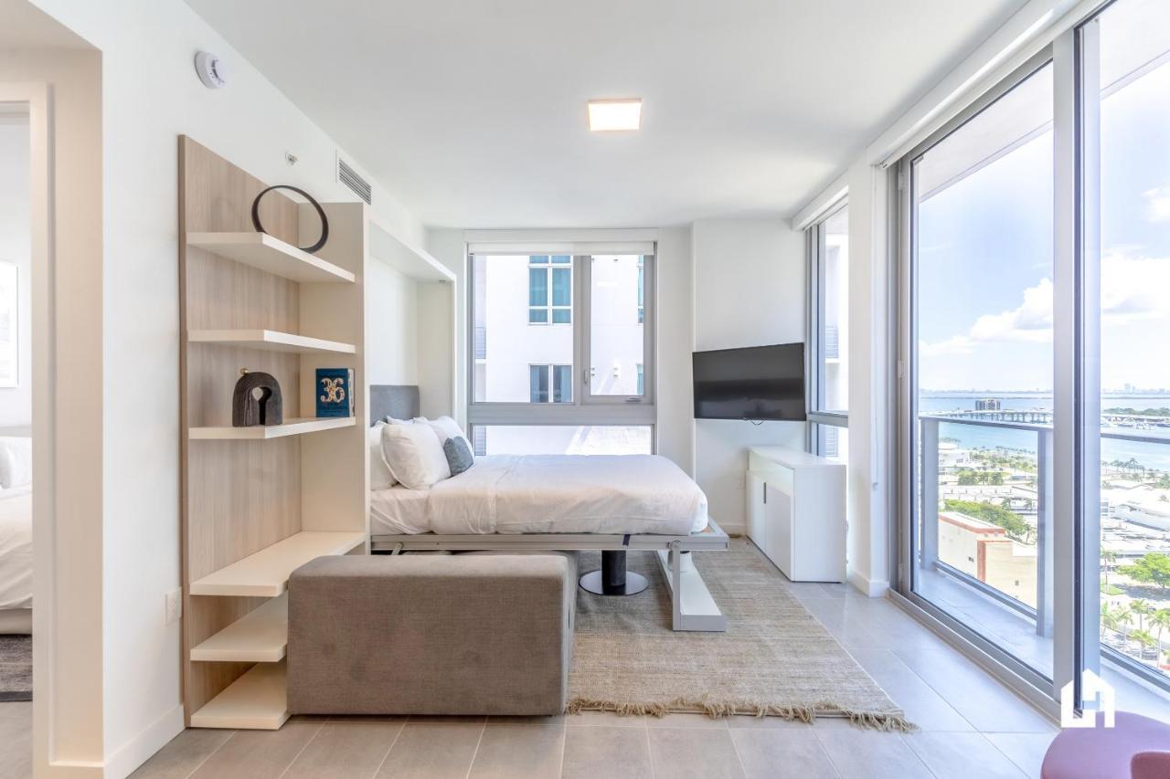 Downtown Miami Condos By Lua Host Exterior photo